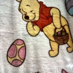 New Disney Winnie the Pooh and Friends Easter Throw 50x70”